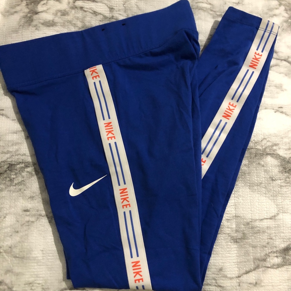 Nike leggings